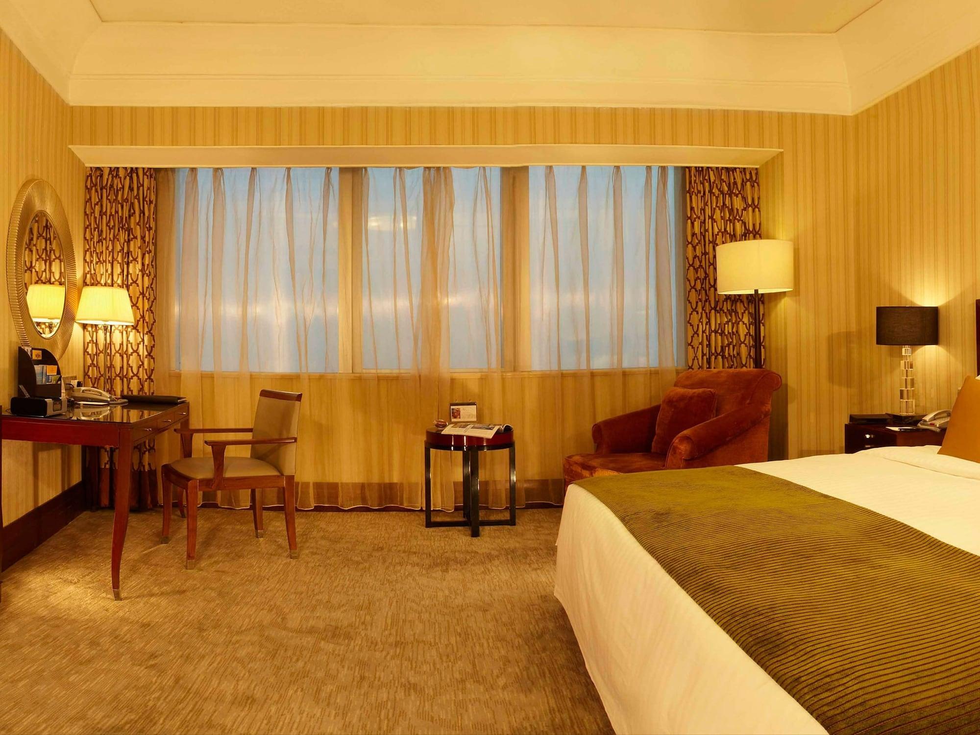 Wuhan Jin Jiang International Hotel Exteriör bild