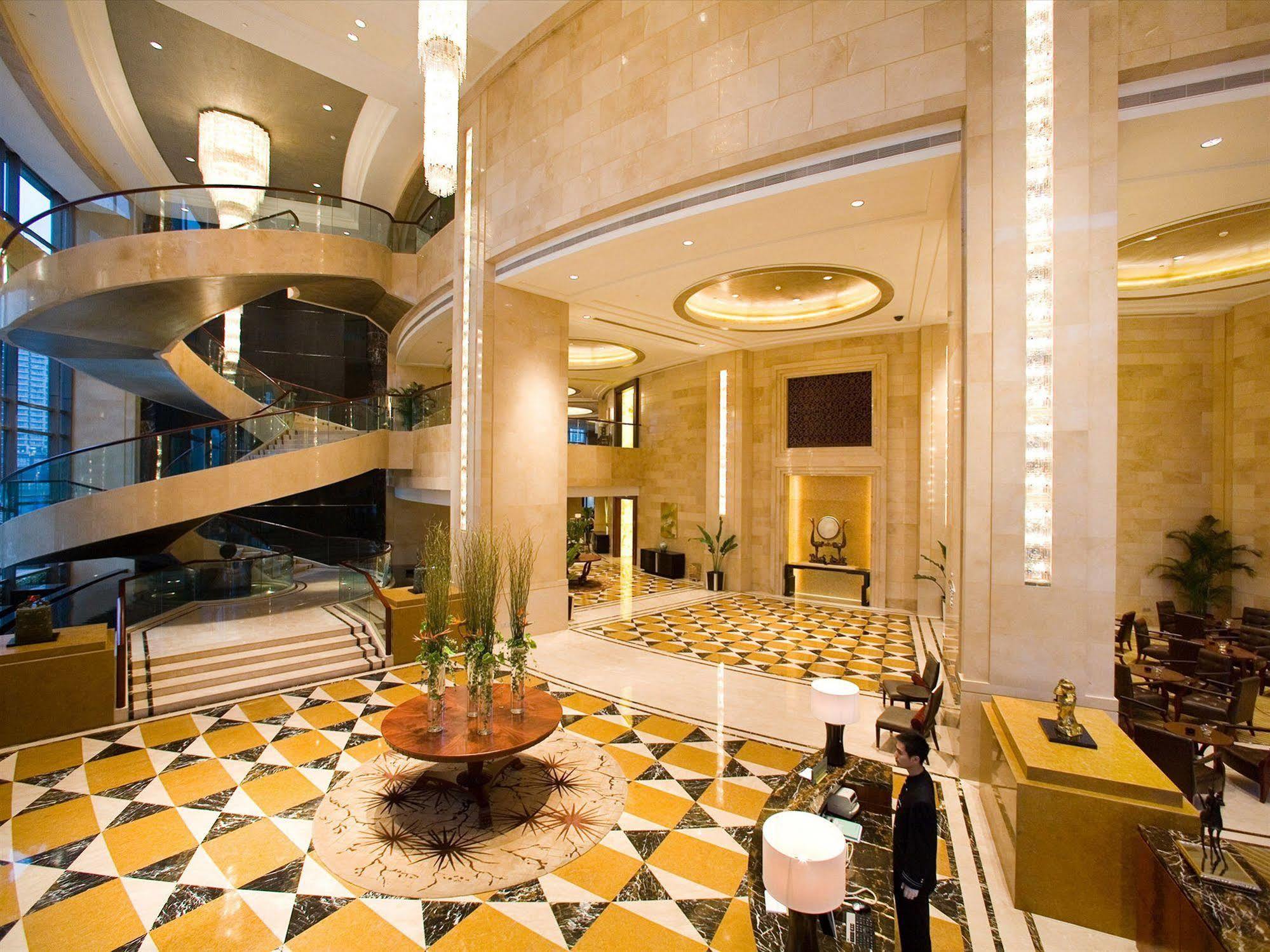 Wuhan Jin Jiang International Hotel Exteriör bild