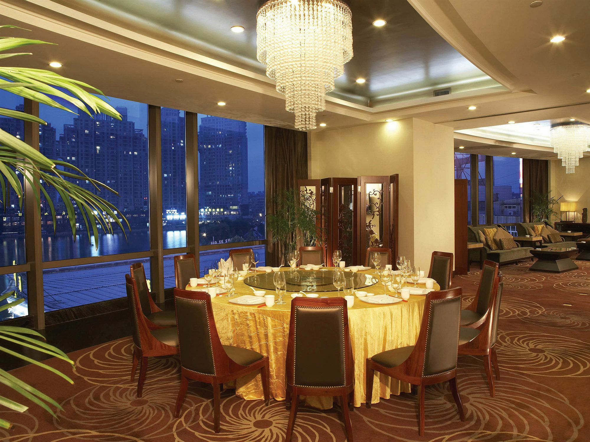 Wuhan Jin Jiang International Hotel Exteriör bild
